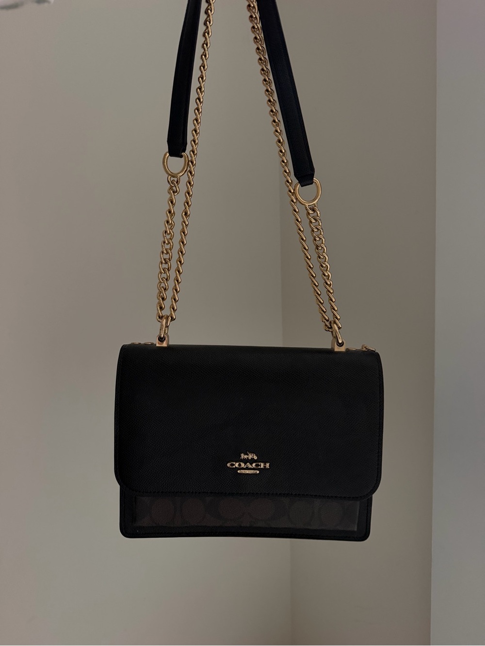 Coach Black Crossbody Shoulder Bag with Gold Chain